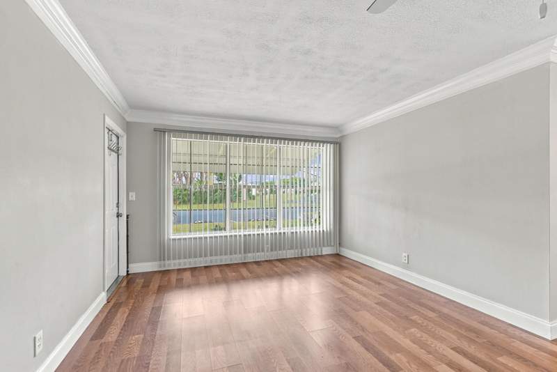 1 bedroom Condominium at 209 Manatee Lane #C, High Point Of Fort Pierce Condominium Section 1, Fort Pierce — photo 3