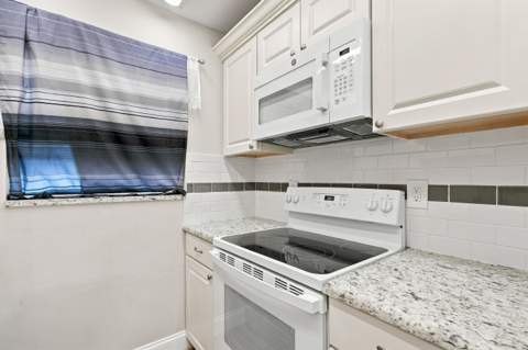 209 Manatee Lane #C, Fort Pierce FL - photo 8 of 25