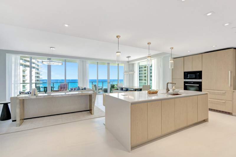 2 bedroom Condominium at 3100 N Ocean Drive #P-805, Amrit Ocean Resort 2 Condo, Riviera Beach — photo 3