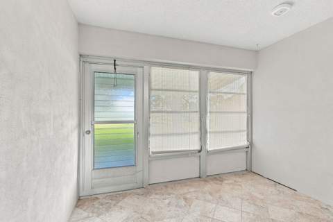 209 Manatee Lane #C, Fort Pierce FL - photo 16 of 25