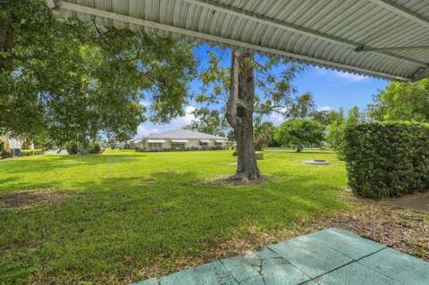 209 Manatee Lane #C, Fort Pierce FL - photo 17 of 25