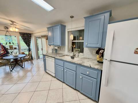 7821 White Ibis Lane, Port St. Lucie FL - photo 13 of 38