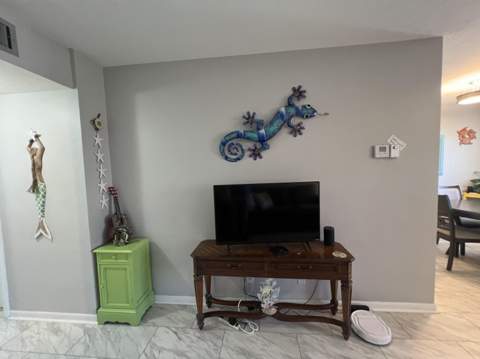3320 Lake Osborne Drive, Lake Worth Beach FL - photo 11 of 25