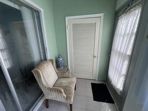 3320 Lake Osborne Drive, Lake Worth Beach FL - photo 19 of 25
