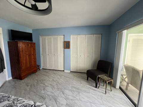 3320 Lake Osborne Drive, Lake Worth Beach FL - photo 17 of 25