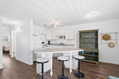 2929 SE Ocean Boulevard #K9, Stuart FL - photo 7 of 20