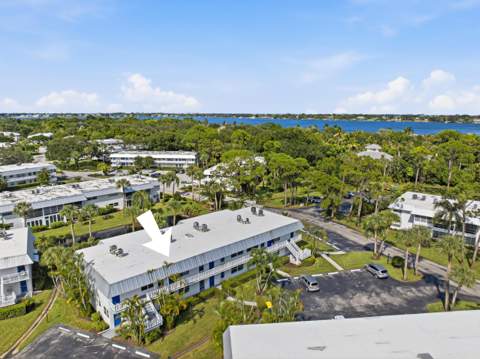 2929 SE Ocean Boulevard #K9, Stuart FL - photo 18 of 20