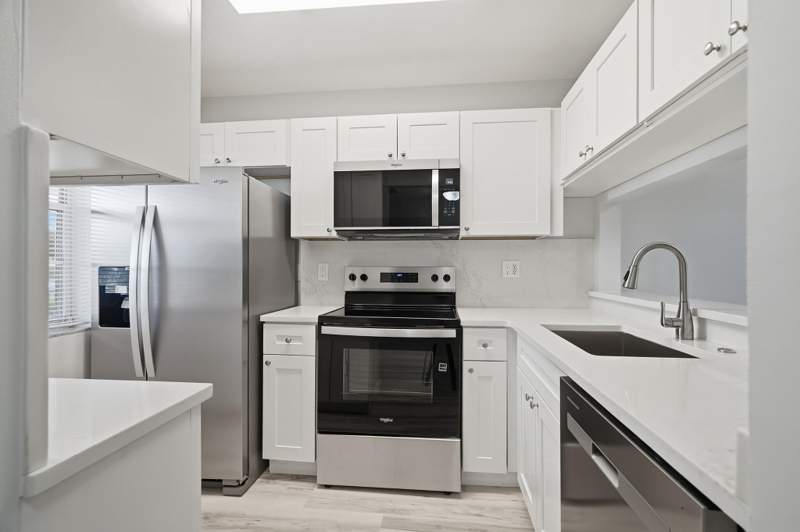 3 bedroom Condominium at 9939 Three Lakes Circle #14H, Rosewood Condo, Boca Raton — photo 4
