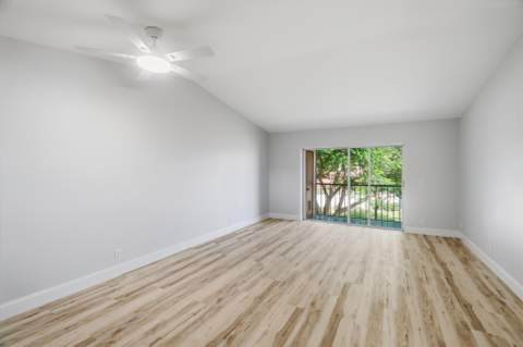 9939 Three Lakes Circle #14H, Boca Raton FL - photo 8 of 30
