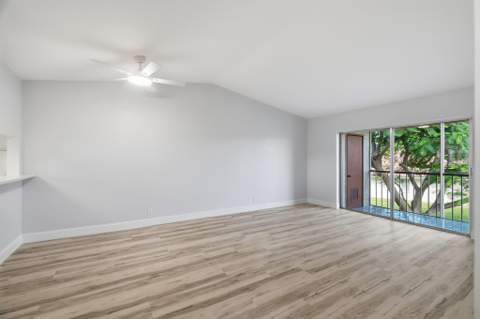 9939 Three Lakes Circle #14H, Boca Raton FL - photo 10 of 30