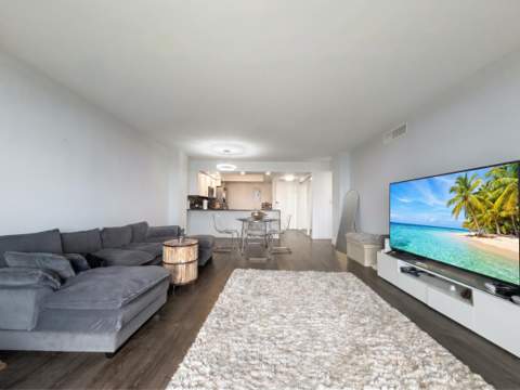 437 Golden Isles Drive #5J, Hallandale Beach FL - photo 18 of 45