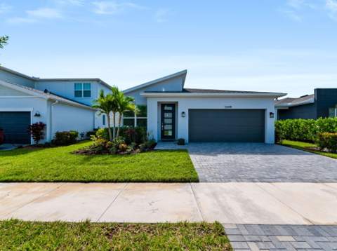 12688 SW Eleanor Drive, Port St. Lucie FL - photo 6 of 85
