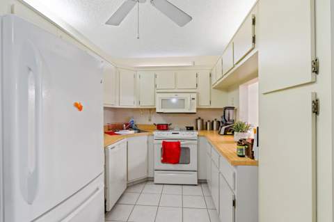 801 Sky Pine Way, Greenacres FL - photo 6 of 14