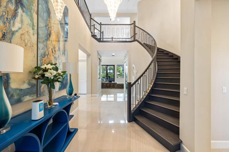 5 bedroom Single Family Residence at 19743 SE Gallberry Drive, Pennock Preserve (Aka Prado), Jupiter — photo 3