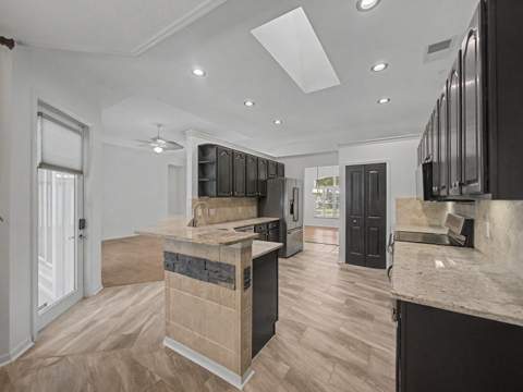8780 SW Fishermans Wharf Drive, Stuart FL - photo 15 of 58