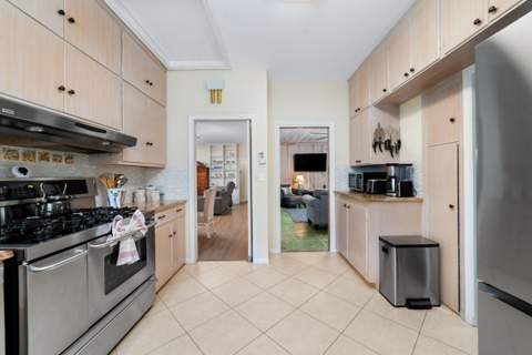 1102 Seaspray Avenue, Delray Beach FL - photo 13 of 41