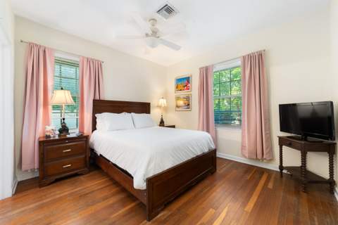 1102 Seaspray Avenue, Delray Beach FL - photo 14 of 41