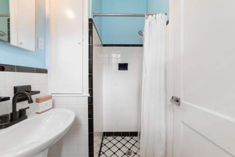 1102 Seaspray Avenue, Delray Beach FL - photo 22 of 41