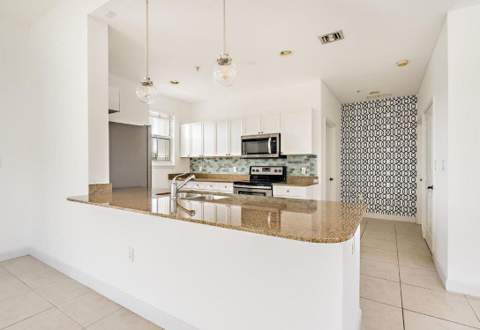 3960 N Flagler Drive #306, West Palm Beach FL - photo 15 of 39