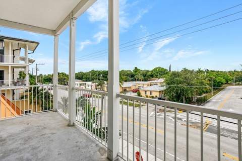 3960 N Flagler Drive #306, West Palm Beach FL - photo 20 of 39