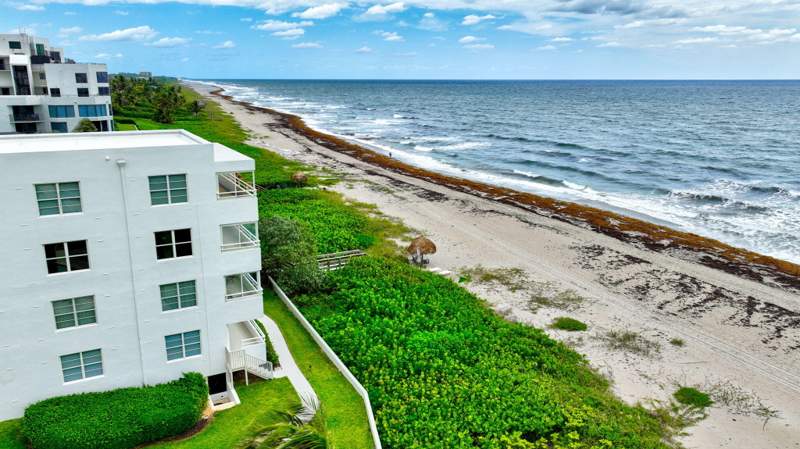 2 bedroom Condominium at 2701 S Ocean Boulevard #21, Carlton House Condo, Highland Beach — photo 5