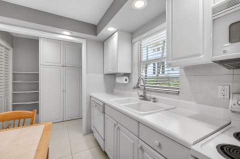 2701 S Ocean Boulevard #21, Highland Beach FL - photo 18 of 50