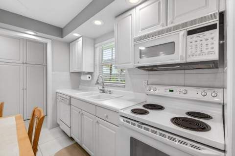 2701 S Ocean Boulevard #21, Highland Beach FL - photo 19 of 50
