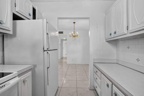 211 Country Lane #A, Boynton Beach FL - photo 15 of 28