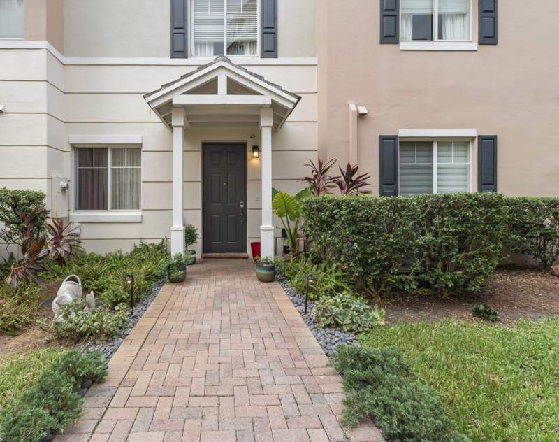 3 bedroom Townhouse at 3643 NW 5th Terrace, Vistazo At Boca Raton, Boca Raton — photo 2