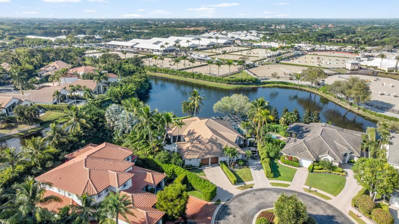 3 bedroom Villa at 14319 Calypso Lane, Equestrian Club Estates 3, Wellington — photo 2