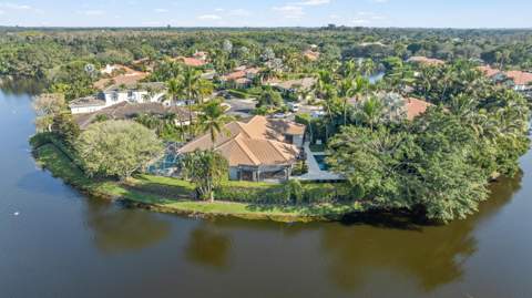 14319 Calypso Lane, Wellington FL - photo 7 of 66