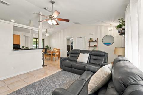 611 SW Dwight Avenue, Port St. Lucie FL - photo 12 of 40