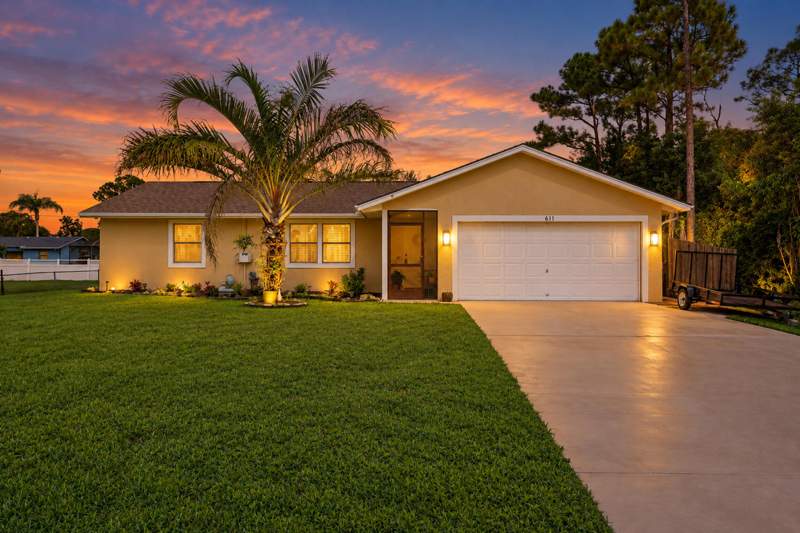 3 bedroom Single Family Residence at 611 SW Dwight Avenue, Port St Lucie Section 28, Port St. Lucie — photo 3