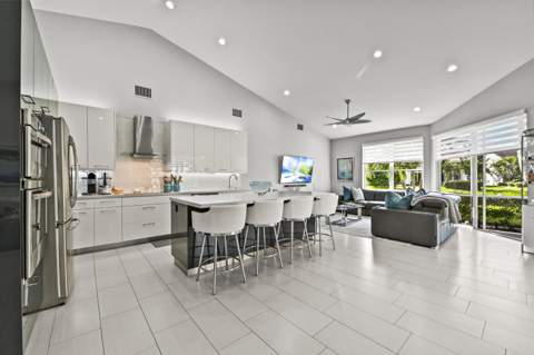 7915 Bridlington Drive, Boynton Beach FL - photo 12 of 65