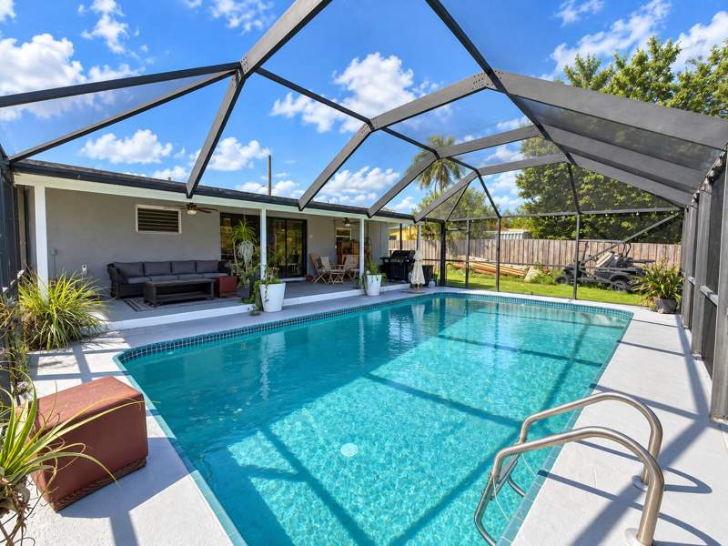 3 bedroom Single Family Residence at 236 Tam O Shanter Drive, Palm Springs Village 5, Palm Springs — photo 5