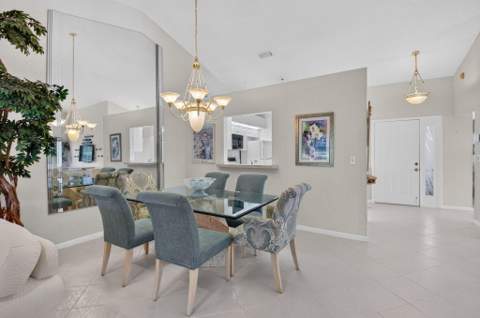 7700 Coral Lake Drive, Delray Beach FL - photo 7 of 63