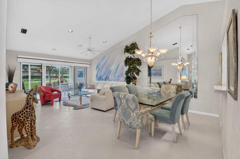 2 bedroom Villa at 7700 Coral Lake Drive, Emerald Pointe 2, Delray Beach — photo 3