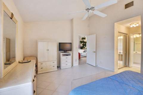 7700 Coral Lake Drive, Delray Beach FL - photo 20 of 63