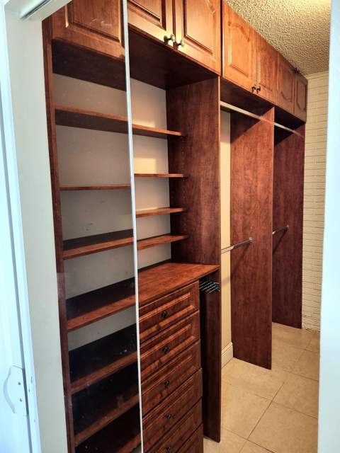 1283 SW 46th Avenue, Pompano Beach FL - photo 10 of 20