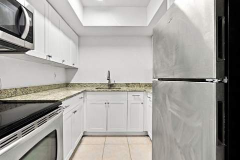 4529 NE 21st Avenue ##3, Fort Lauderdale FL - photo 9 of 27