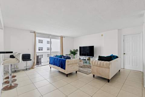 137 Golden Isles Drive #1001, Hallandale Beach FL - photo 6 of 55