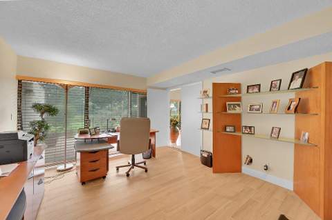 6130 Via Tierra Drive, Boca Raton FL - photo 17 of 46