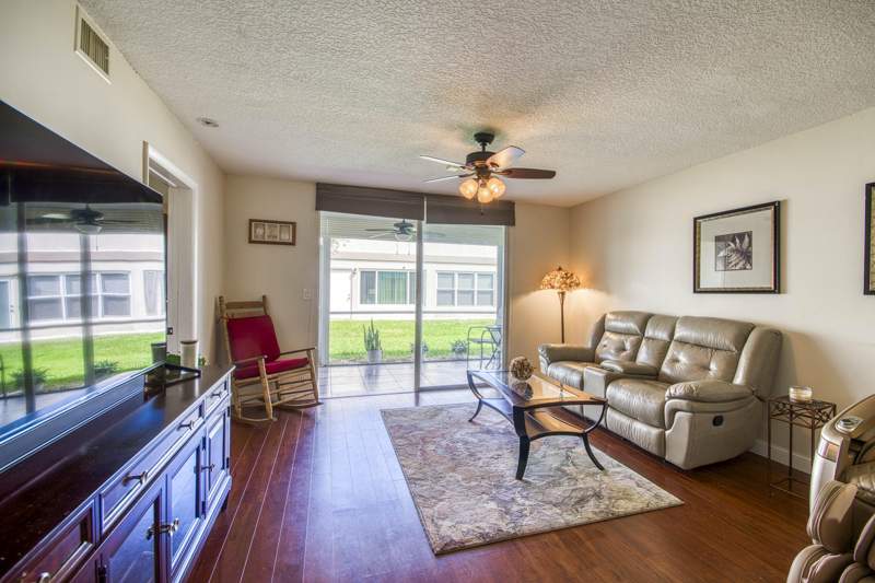 2 bedroom Townhouse at 18760 Jolson Avenue #6, Town Villas, Boca Raton — photo 4