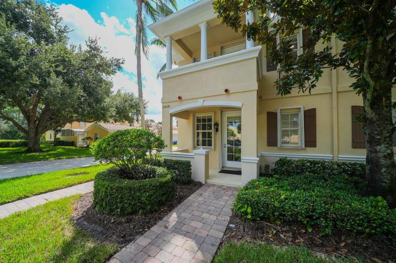 3 bedroom Townhouse at 3846 Greenway Drive, Tuscany At Abacoa, Jupiter — photo 4
