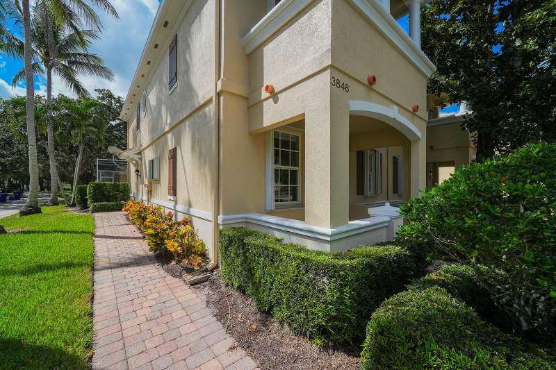 3 bedroom Townhouse at 3846 Greenway Drive, Tuscany At Abacoa, Jupiter — photo 5