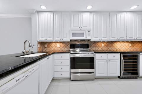 3846 Greenway Drive, Jupiter FL - photo 21 of 57