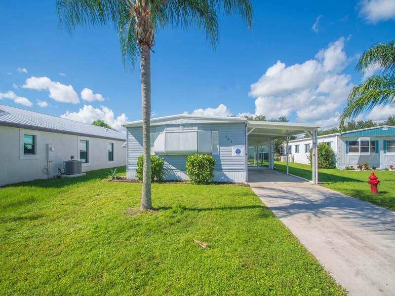2 bedroom Manufactured Home at 161 Cam Del Rio, Spanish Lakes Riverfront, Port St. Lucie — photo 5