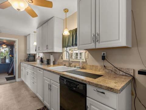 161 Cam Del Rio, Port St. Lucie FL - photo 18 of 40