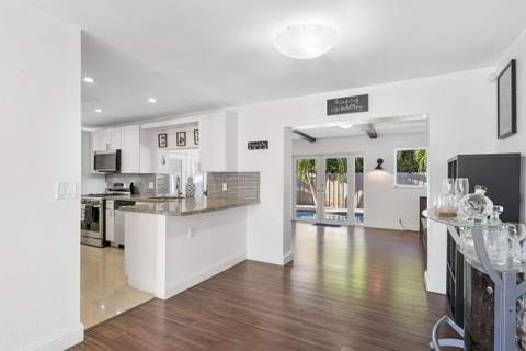 11631 NW 29th Street, Sunrise FL - photo 8 of 24