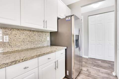 4106 Greenway Drive, Jupiter FL - photo 7 of 20